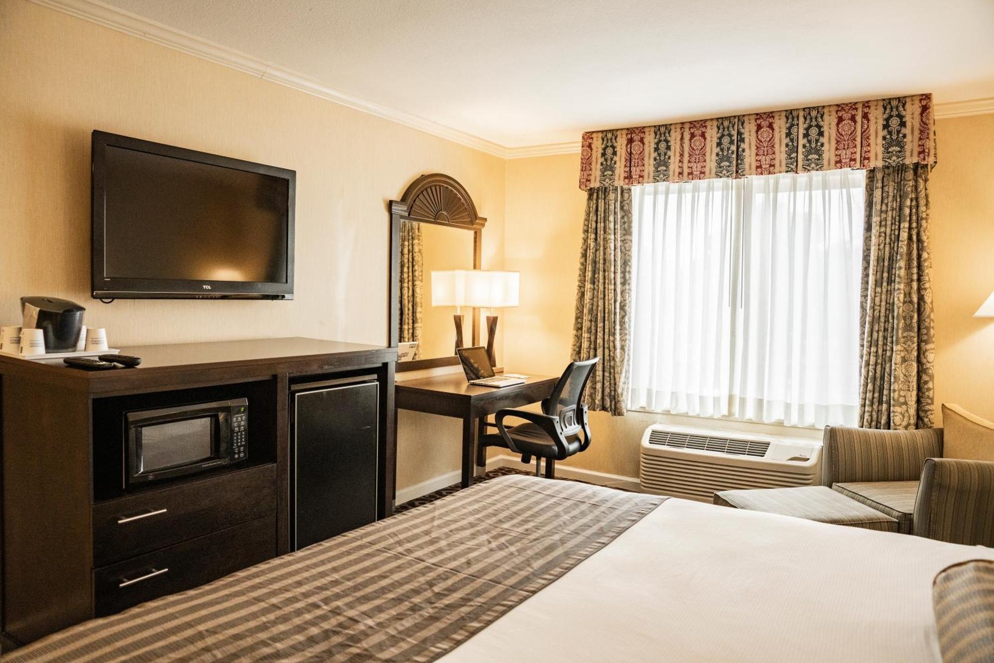 Days Inn By Wyndham Concord Ruang foto